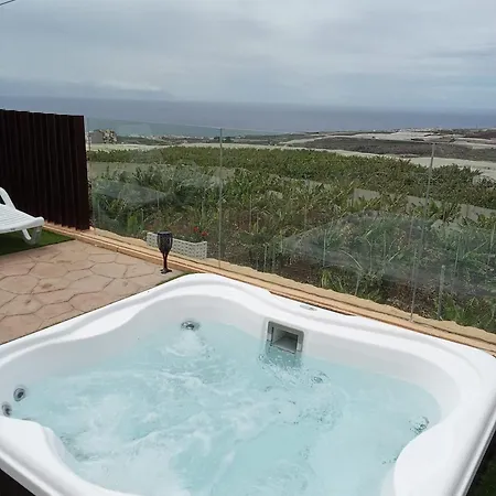 El Refugio Holiday home
